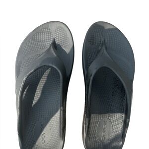 OOFOS Charcoal Comfort Sandals